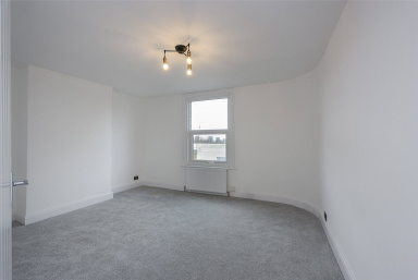 Burrage Place, Woolwich - SE18 view 4