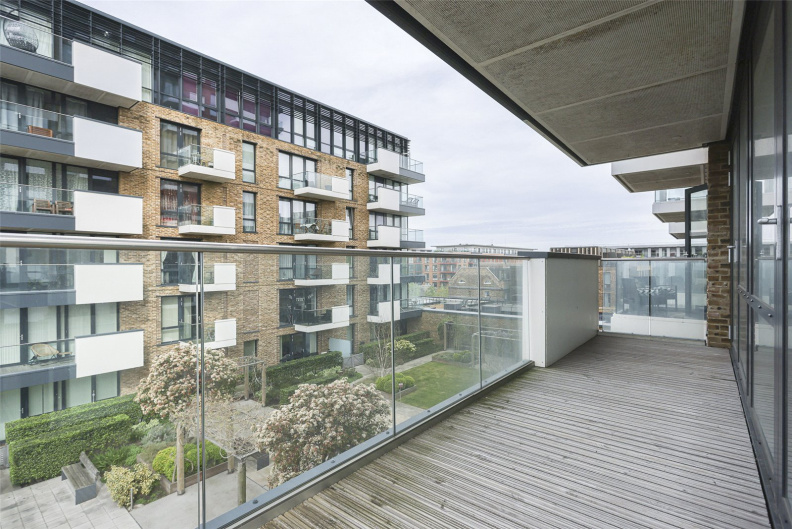 2 bedrooms apartments/flats to sale in Victory Parade, Plumstead Road, Woolwich-image 2