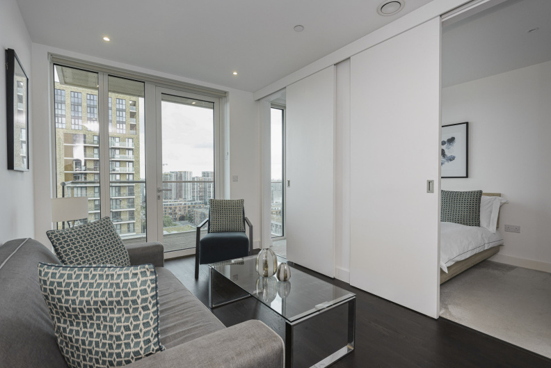 1 bedroom apartments/flats for sale in Victory Parade, Woolwich - SE18 view 13