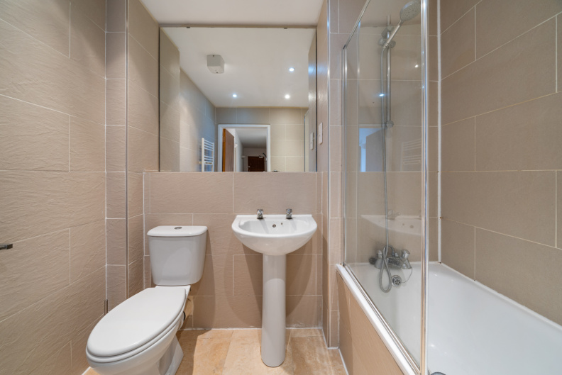 2 bedrooms apartments/flats to sale in Tideslea Path, Royal Arsenal-image 7