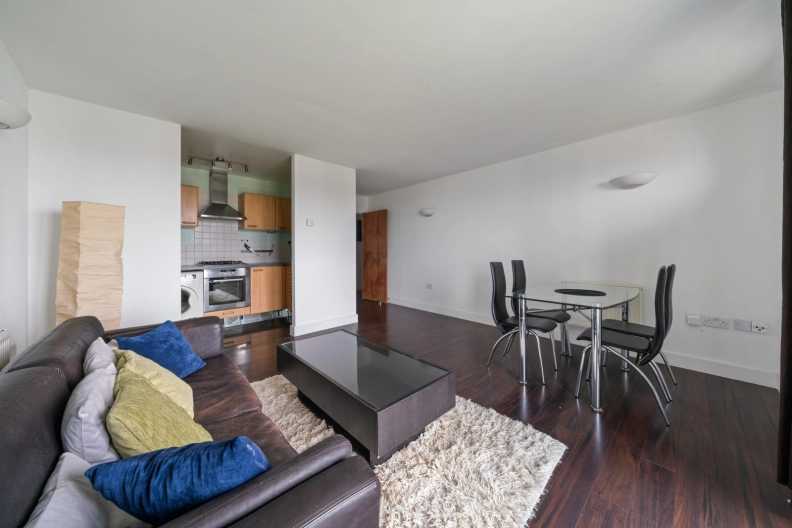 2 bedrooms apartments/flats for sale in Tideslea Path, Royal Arsenal - SE28 view 4