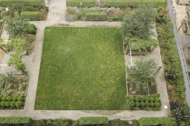 Victory Parade, Woolwich - SE18 view 11