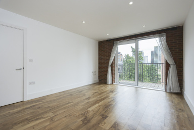 No 1 Street, Woolwich - SE18 view 3