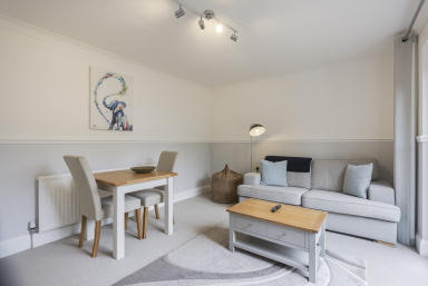 Malton Mews, Plumstead - SE18 view 3