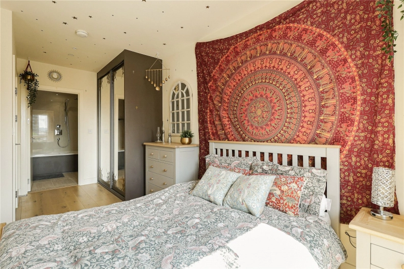 2 bedrooms apartments/flats to sale in Thunderer Walk, Woolwich-image 20