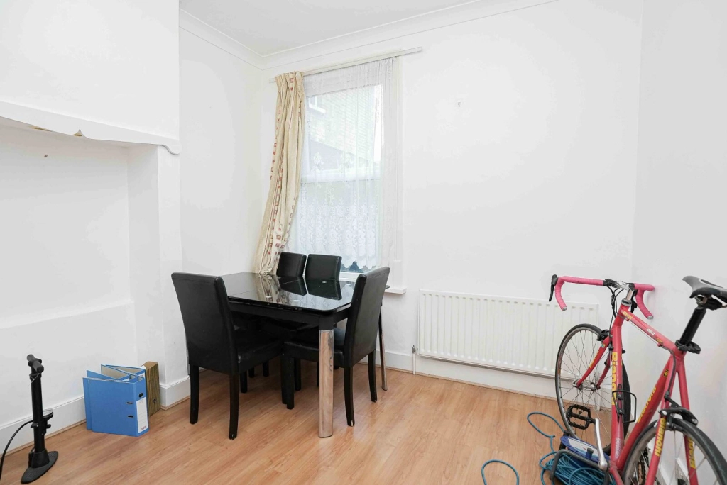 3 bedrooms houses for sale in Ceres Road, Plumstead - SE18 view 15