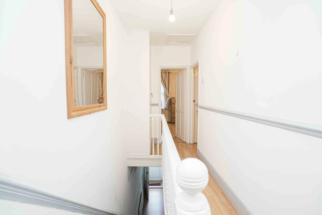 3 bedrooms houses for sale in Ceres Road, Plumstead - SE18 view 13