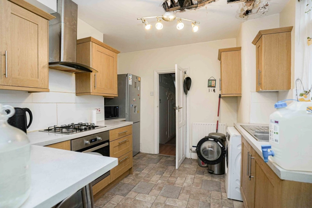 3 bedrooms houses for sale in Ceres Road, Plumstead - SE18 view 9