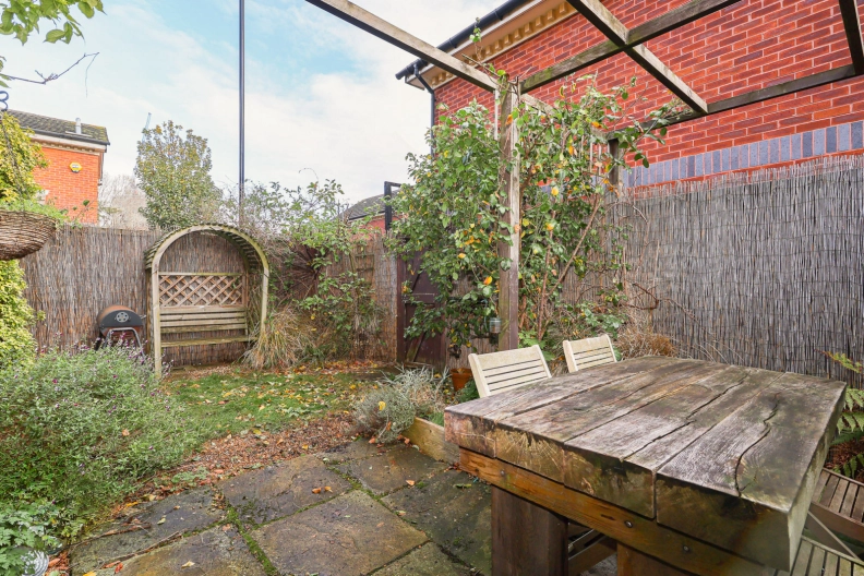 1 bedroom houses to sale in Mallard Path, Woolwich-image 7