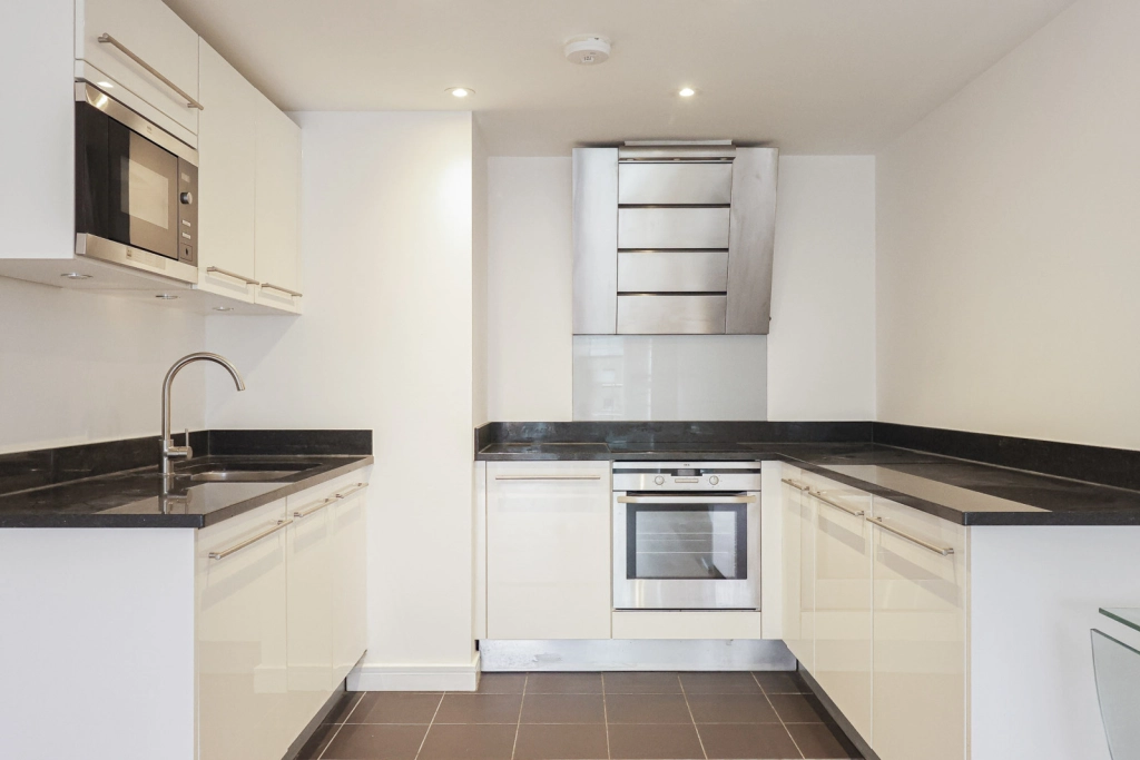 2 bedrooms apartments/flats for sale in Argyll Road, Royal Arsenal - SE18 view 8