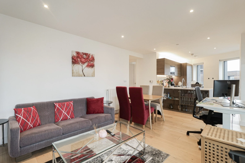 2 bedrooms apartments/flats for sale in Duke of Wellington Avenue, Royal Arsenal - SE18 view 4