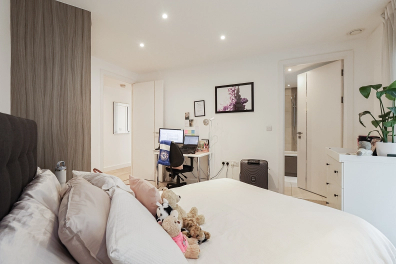 2 bedrooms apartments/flats for sale in Duke of Wellington Avenue, Royal Arsenal - SE18 view 18