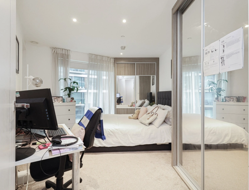 2 bedrooms apartments/flats for sale in Duke of Wellington Avenue, Royal Arsenal - SE18 view 19