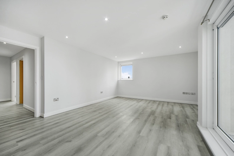 2 bedrooms apartments/flats for sale in Erebus Drive, Woolwich - SE28 view 21