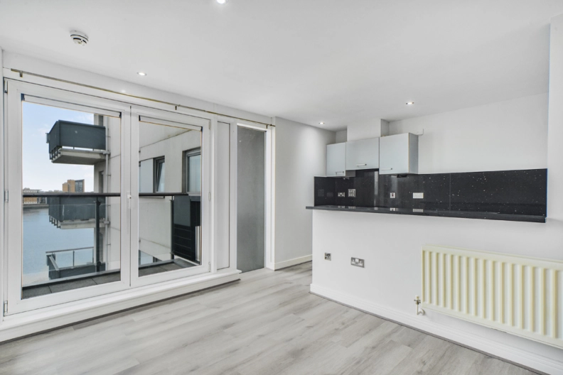 2 bedrooms apartments/flats for sale in Erebus Drive, Woolwich - SE28 view 19