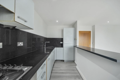 Erebus Drive, Woolwich - SE28 view 11