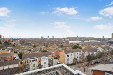 Erebus Drive, Woolwich - SE28 view 24
