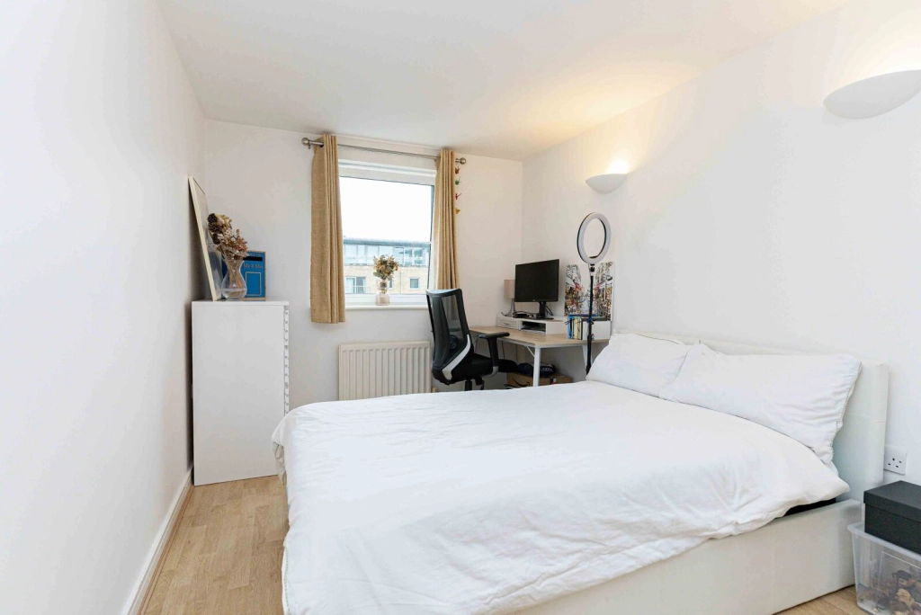 2 bedrooms apartments/flats for sale in Argyll Road, Royal Arsenal - SE18 view 6