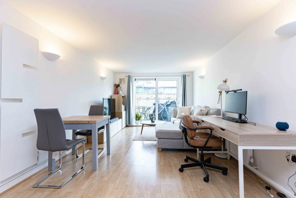 2 bedrooms apartments/flats for sale in Argyll Road, Royal Arsenal - SE18 view 2