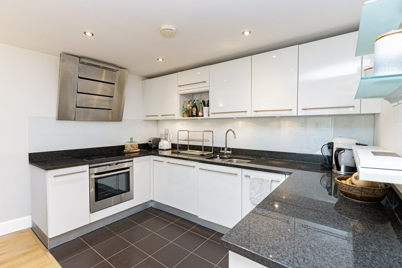 2 bedrooms apartments/flats to sale in Argyll Road, Royal Arsenal-image 10
