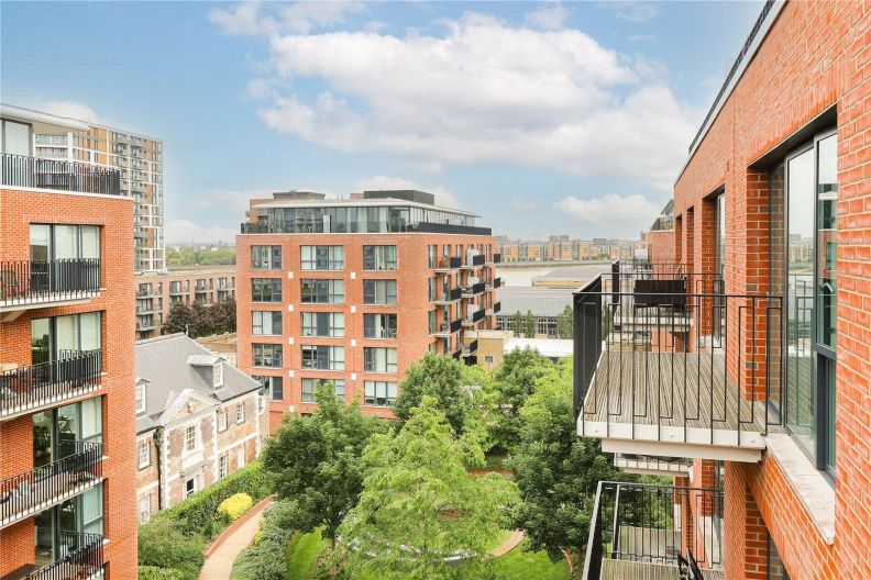 2 bedrooms apartments/flats to sale in Thunderer Walk, Woolwich-image 1
