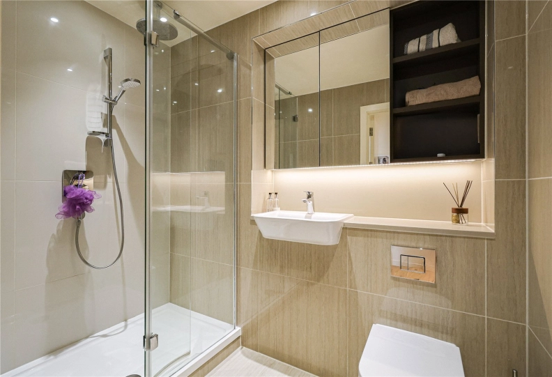 2 bedrooms apartments/flats to sale in Thunderer Walk, Woolwich-image 5