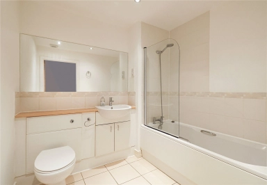 Erebus Drive, Woolwich SE28 image 6