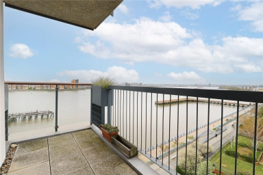 Erebus Drive, Woolwich SE28 image 7