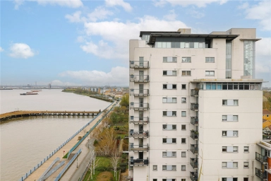 Erebus Drive, Woolwich SE28 image 1