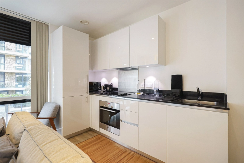 1 bedroom apartments/flats for sale in Victory Parade, Plumstead Road, Woolwich - SE18 view 10