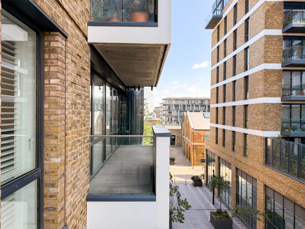 1 bedroom apartments/flats for sale in Victory Parade, Plumstead Road, Woolwich - SE18 view 13