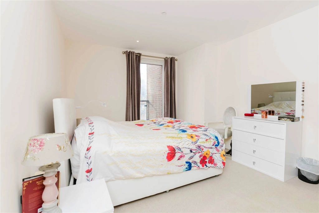 2 bedrooms apartments/flats for sale in Duke of Wellington Avenue, Royal Arsenal - SE18 view 13