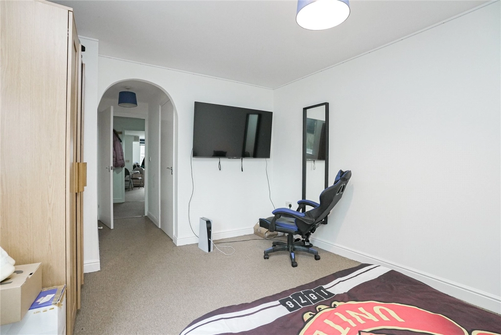 2 bedrooms apartments/flats for sale in Rush Grove Street, Woolwich - SE18 view 12