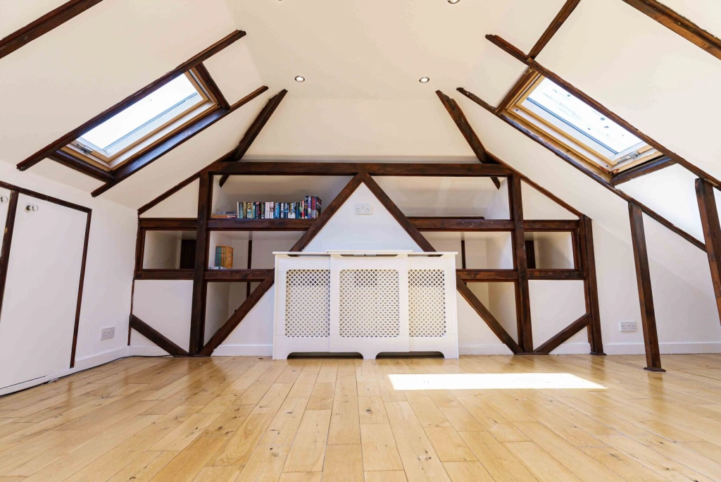 3 bedrooms houses for sale in Kentlea Road, Woolwich - SE28 view 5