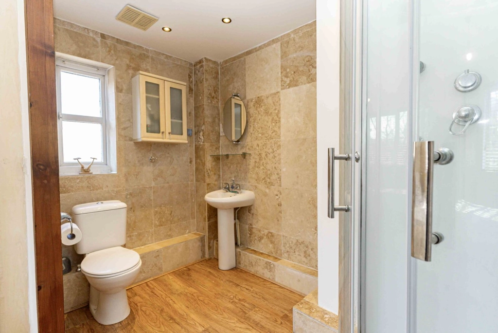 3 bedrooms houses for sale in Kentlea Road, Woolwich - SE28 view 30