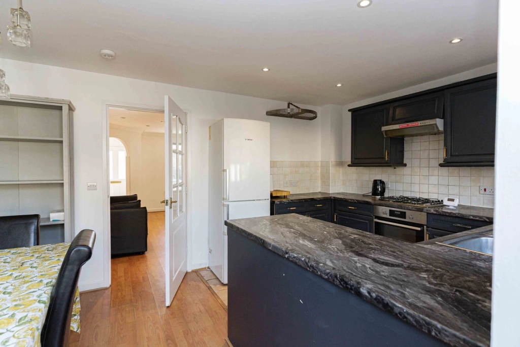 3 bedrooms houses for sale in Kentlea Road, Woolwich - SE28 view 25