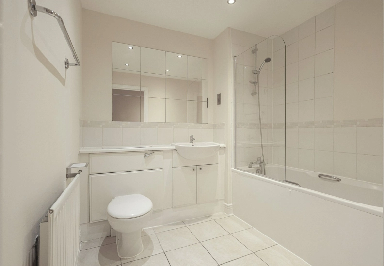 2 bedrooms apartments/flats to sale in Erebus Drive, Royal Arsenal-image 3