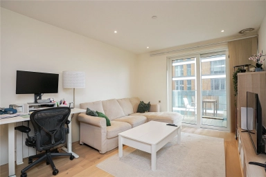 Duke of Wellington Avenue, Royal Arsenal SE18 image 3