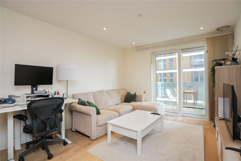 1 bedroom apartments/flats to sale in Duke of Wellington Avenue, Royal Arsenal-image 3