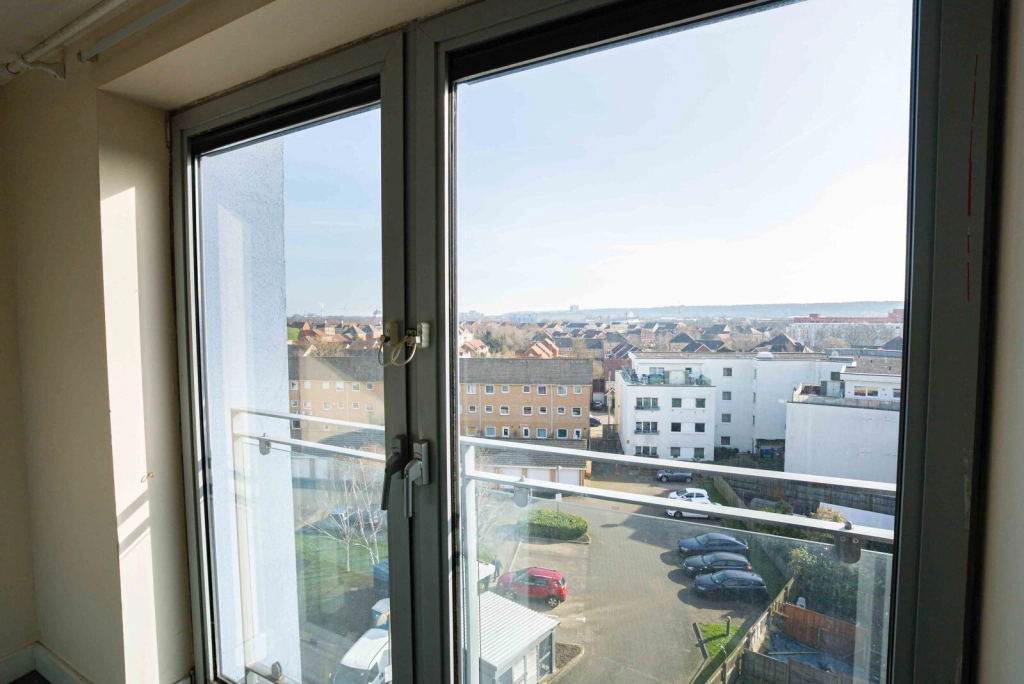 2 bedrooms apartments/flats for sale in Tideslea Path, Woolwich - SE28 view 11