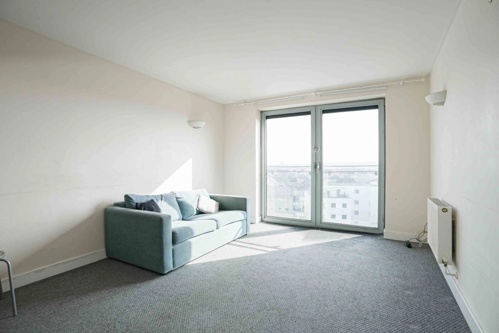 2 bedrooms apartments/flats for sale in Tideslea Path, Woolwich - SE28 view 2