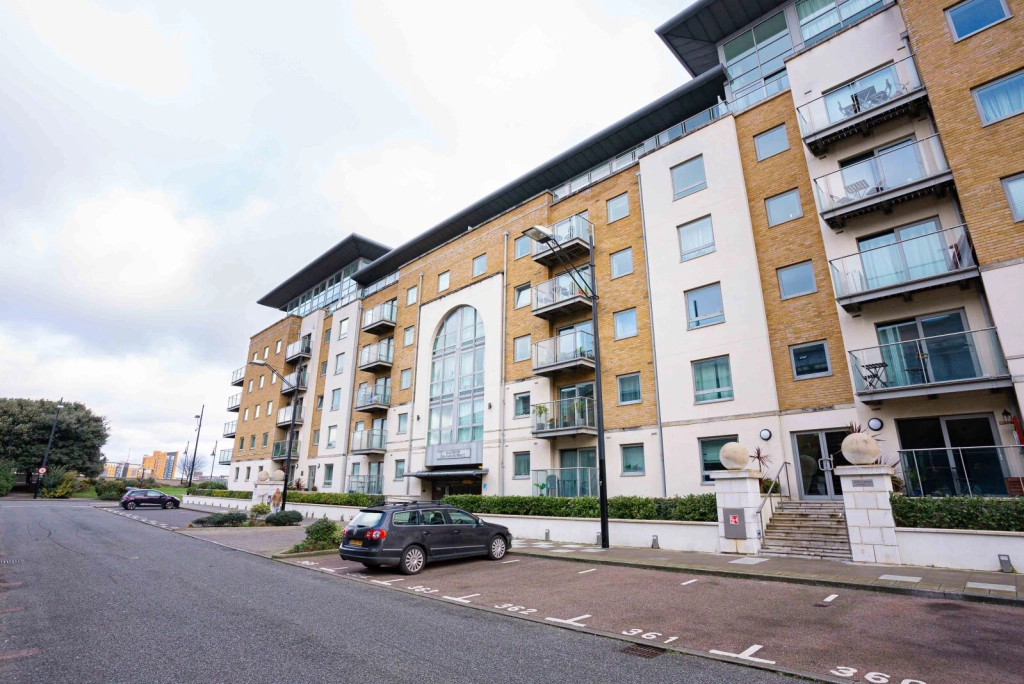 2 bedrooms apartments/flats for sale in Argyll Road, Woolwich - SE18 view 12