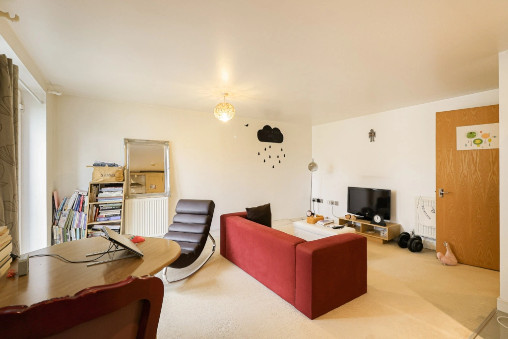 2 bedrooms apartments/flats for sale in Allenby Road, Woolwich - SE28 view 9