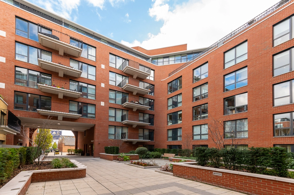 3 bedrooms apartments/flats for sale in Thunderer Walk, Woolwich - SE18 view 11