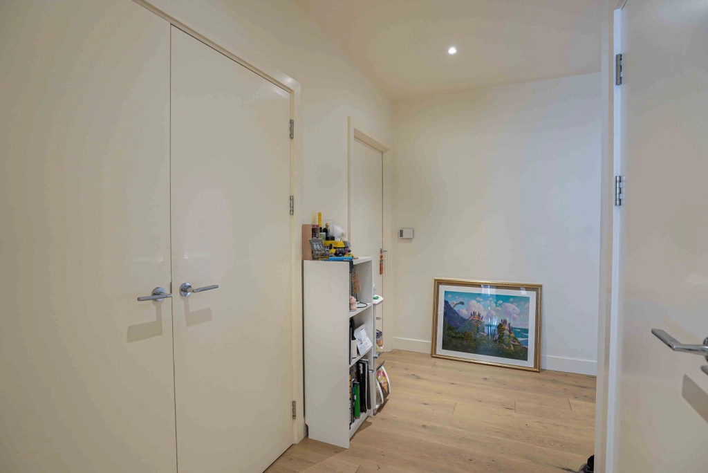 3 bedrooms apartments/flats for sale in Thunderer Walk, Woolwich - SE18 view 10