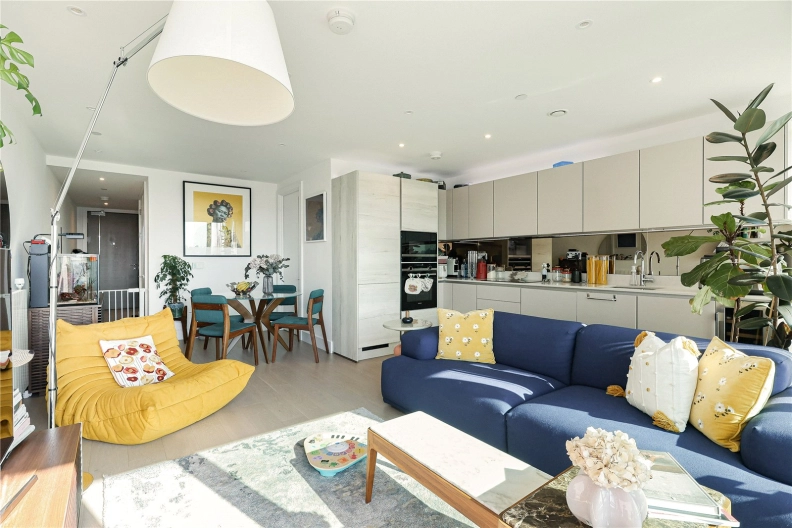 2 bedrooms apartments/flats to sale in Brigadier Walk, Woolwich-image 10