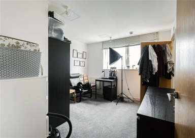 Erebus Drive, Woolwich SE28 image 4
