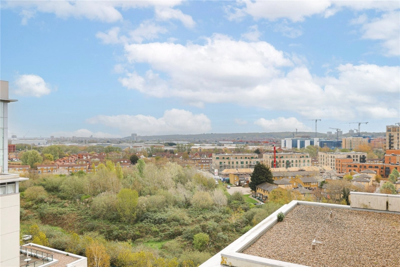 2 bedrooms apartments/flats to sale in Erebus Drive, Woolwich-image 7