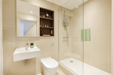 Major Draper Street, Woolwich SE18 image 7