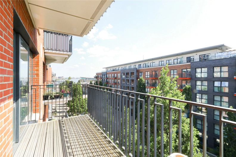 2 bedrooms apartments/flats to sale in Thunderer Walk, Woolwich-image 12